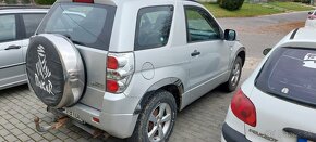 Suzuki Grand Vitara 1.9DDis,4x4,r.v.06 - 3