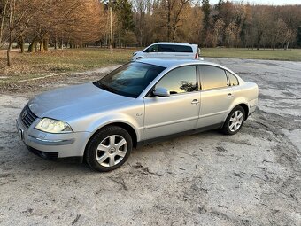 Predám Volkswagen passat 4motion 2.8 V6 Nová STK - 3