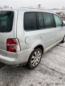 Rozpredám Volkswagen Touran 2,0tdi 125kw - 3