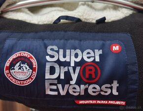 Pánska zimná bunda značky Superdry. - 3