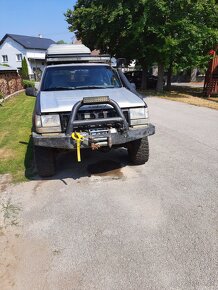 Rozpredam jeep cherokee zj benzín 4 V6 - 3