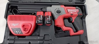 Milwaukee M12CH-202C - 3