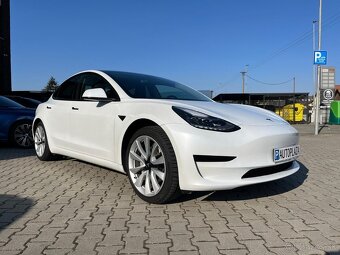 Tesla Model 3 Standard Range Plus 60 kWh RWD - 3