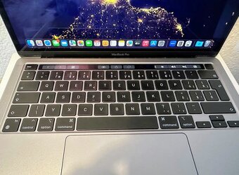 Apple MacBook Pro M2 - 3