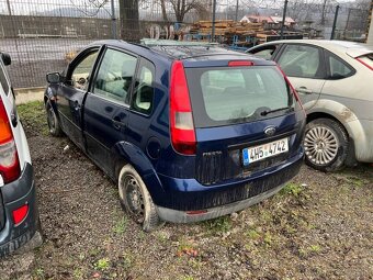 Ford Fiesta 1.3 44kw 2004 na náhradní díly - 3