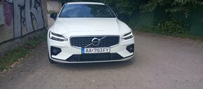 Volvo v60R Desing - 3