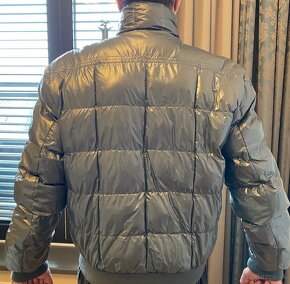 Moncler zimná bunda pánska, nosená. Veľkosť M-L - 3