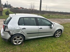 Volkswagen golf V - 3