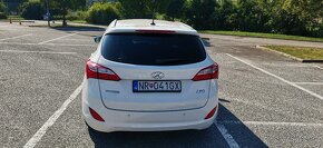 Hyundai I30 CW 1.6,88kw,benzín,Navigácia,kamera - 3