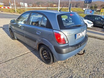 Kia Rio 1.4 LX - 3