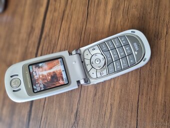 Motorola v600 - RETRO - 3