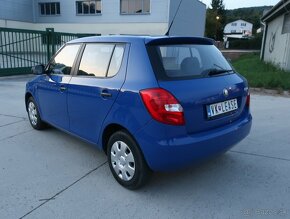 Odstúpim leasing na Škodu Fabia II benzín, modrá, len 118tkm - 3