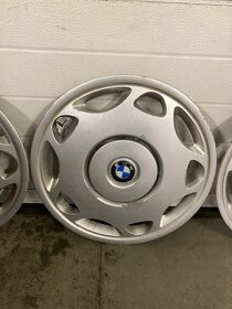 BMW puklice 15" - 3