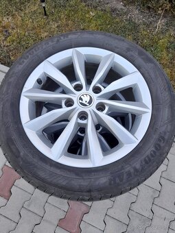 Letné pneumatiky/ Elektróny originál Škoda 205/55 r16 - 3