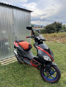 Aprilia sr50 70cc - 3