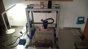 Predám 3D tlačiareň má 2 extrudery - 3