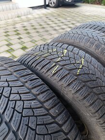 Zimné pneumatiky 205/55 R16 na diskoch 5x112 R16 - 3