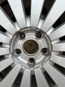 5x112 R17 zimné gumy originál disky VW Macau - 3