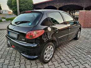 Peugeot 206 - 3