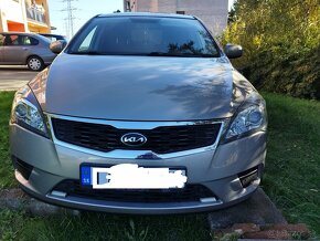 Kia ceed 2012 1.4 benzín 77kw - 3