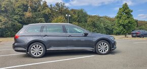 Volkswagen Passat Variant 2.0 TDI BMT Highline DSG - 3