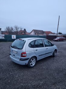 Renault Megane Scenic 1.6 16V - 3