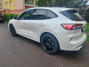 Ford Kuga - 3