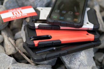 Outdoorové puzdro pre staršie modely Xiaomi, Redmi a Poco - 3