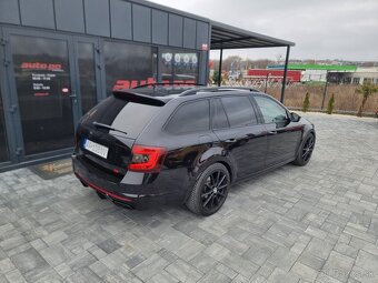 Škoda Octavia Combi 2.0 TDI RS - 3