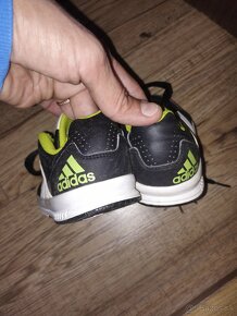 Adidas 28 - 3