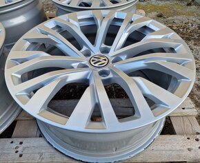 ORIGINÁL VW HLINÍKOVÉ DISKY 5x112 R18 - 3