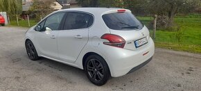 Peugeot 208, 100% stav, automat - 3