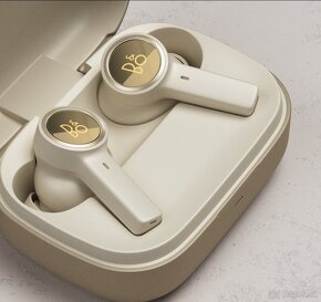 Bang & Olufsen Beoplay EX Gold Tone - 3