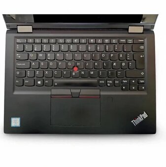 Lenovo ThinkPad X390 Yoga - 3