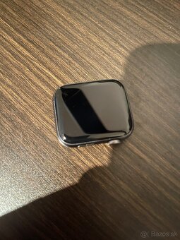 Apple Watch 4 44mm - 3