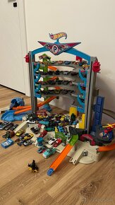 Hot wheels Ultimate Garage - 3