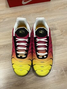 Nike Air Max Plus OG TN Yellow Pink Gradient - 3