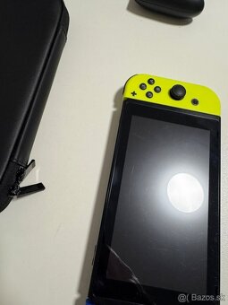 predam nintendo switch vo verzii v2 k nintendo je dokovacia - 3