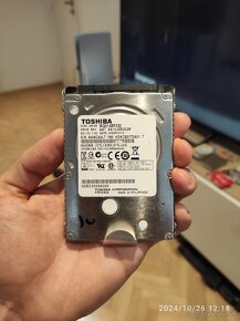 Predám 3x HDD    1TB  a  2x 320GB - 3