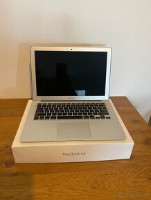 Apple MacBook Air 13 ( early 2015 ) 8gb - 3