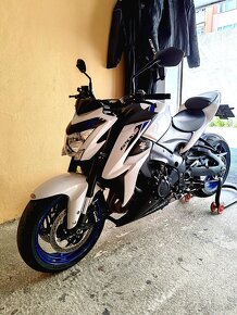 Suzuki GSX-S 1000 - 3