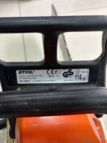 Predám motorovú pílu Stihl MS250 - 3