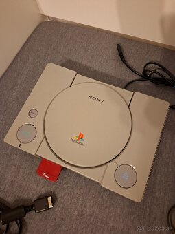 Predám Playstation 1 - 3