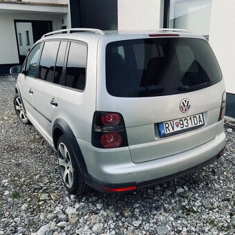 Volkswagen CROSS Touran 1.4 TSI - 3