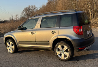 Škoda Yeti 2.0 TDI 140k 4x4 Elegance DSG - 3