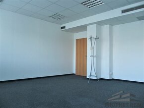 Kancelárske priestory 20m² + 20m²; resp 60m², 40m² na Mileti - 3