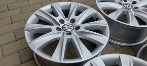 Orig Alu. Disky VOLKSWAGEN 7Jx17H2 ET43 5X112 - 3