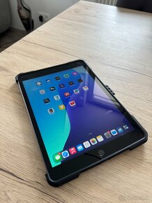 IPad 8. Generácia 128GB - 3