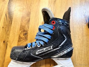 Detské hokejové korčule BAUER Vapor X3.5, veľ 3.0 D - 3