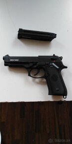 Airsoft zbran M9 co2 - 3